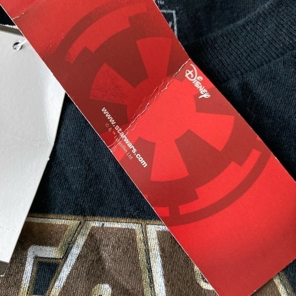 Star Wars Millenium Falcon NWT size M tshirt - Picture 6 of 9